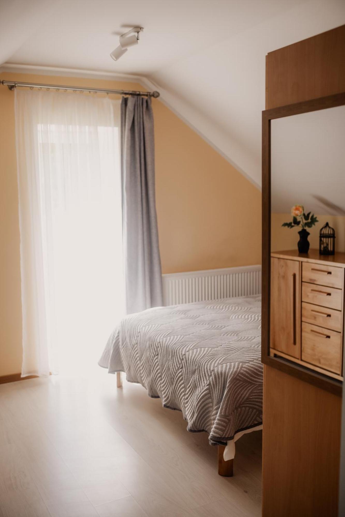 Saules Iela 2A Aparthotel Saldus Cameră foto